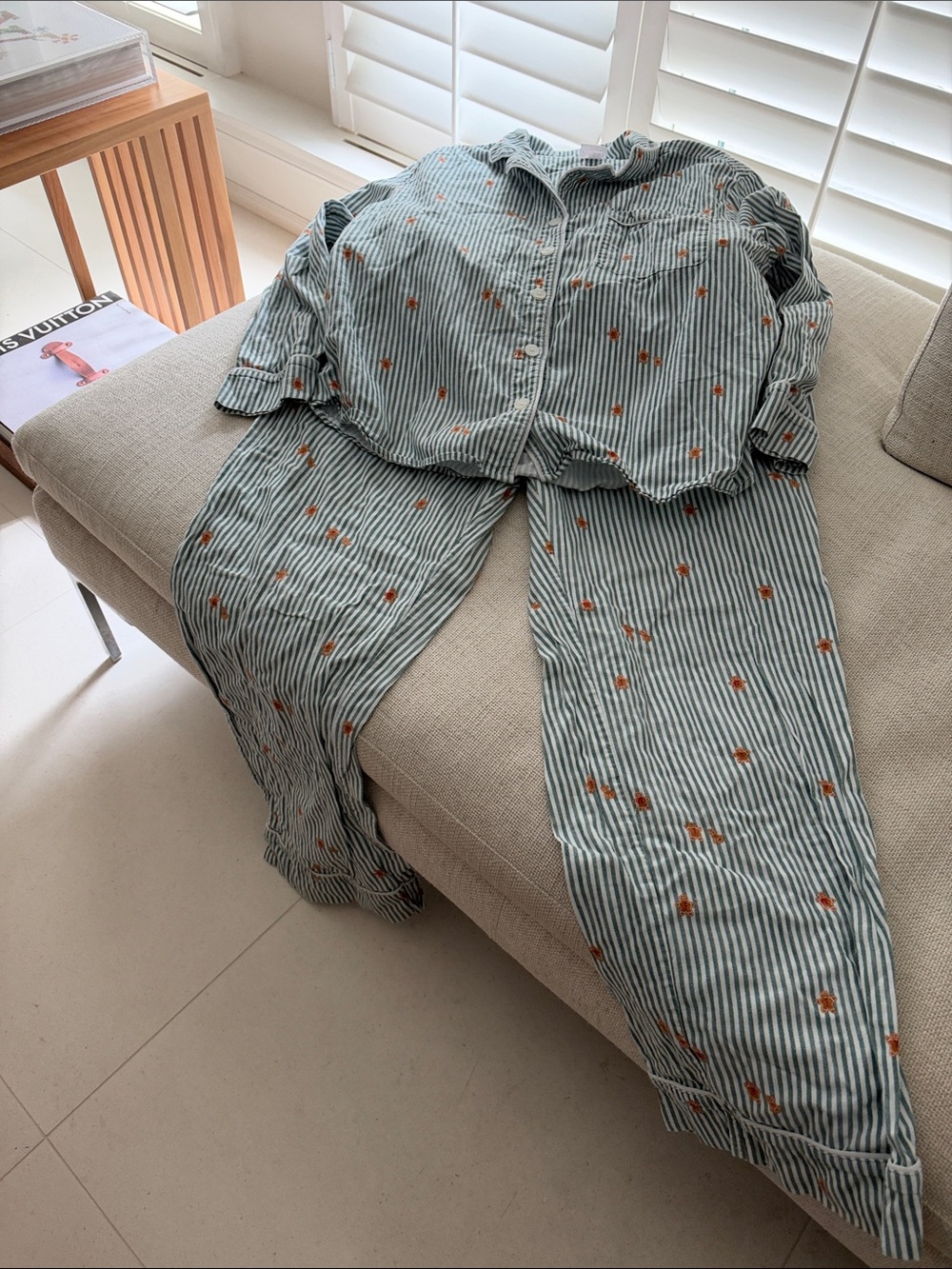 Wondershop Green Striped Wide-Leg Pajama Set with gingerbread man design.